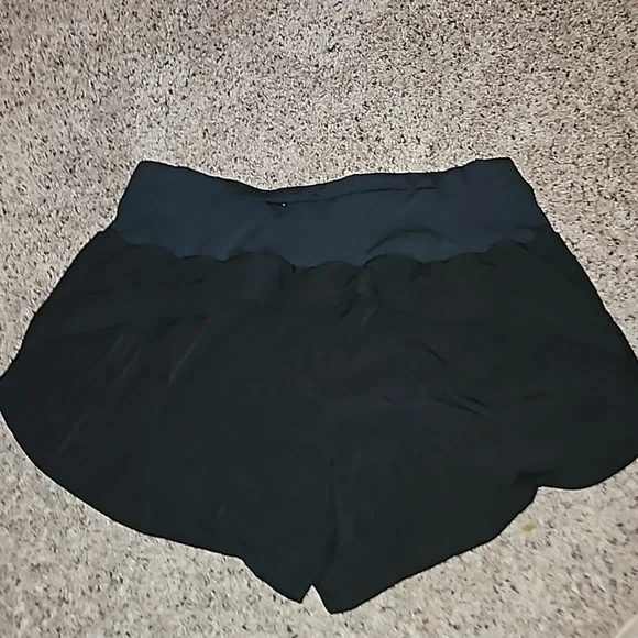 Womens running shorts - Picture 2 of 2